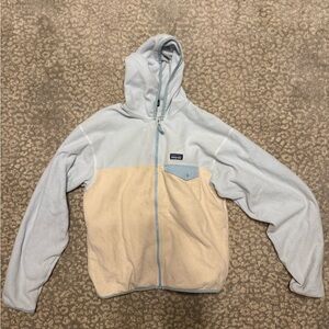 Patagonia Kids Light Blue and Cream Puffer Jacket